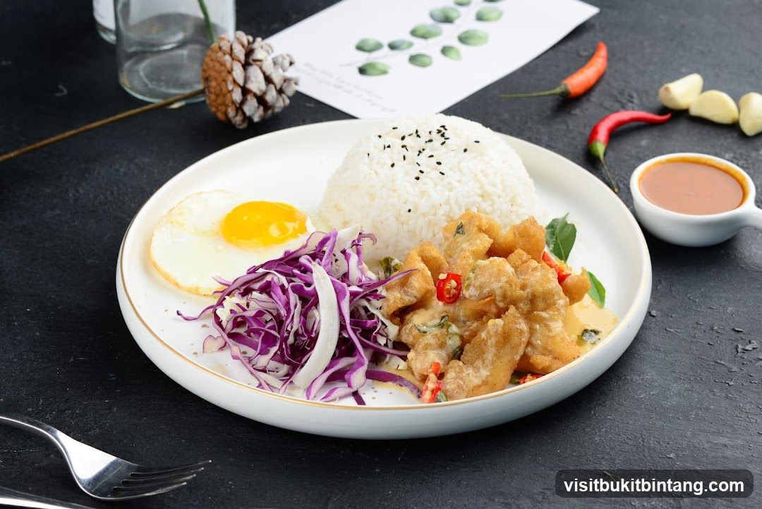 Crispy Chicken Rice Bowl