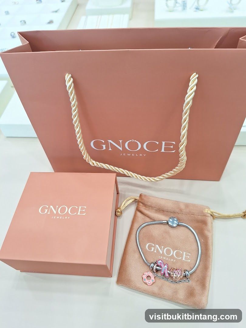 Gnoce Jewelry Packaging and Bracelet
