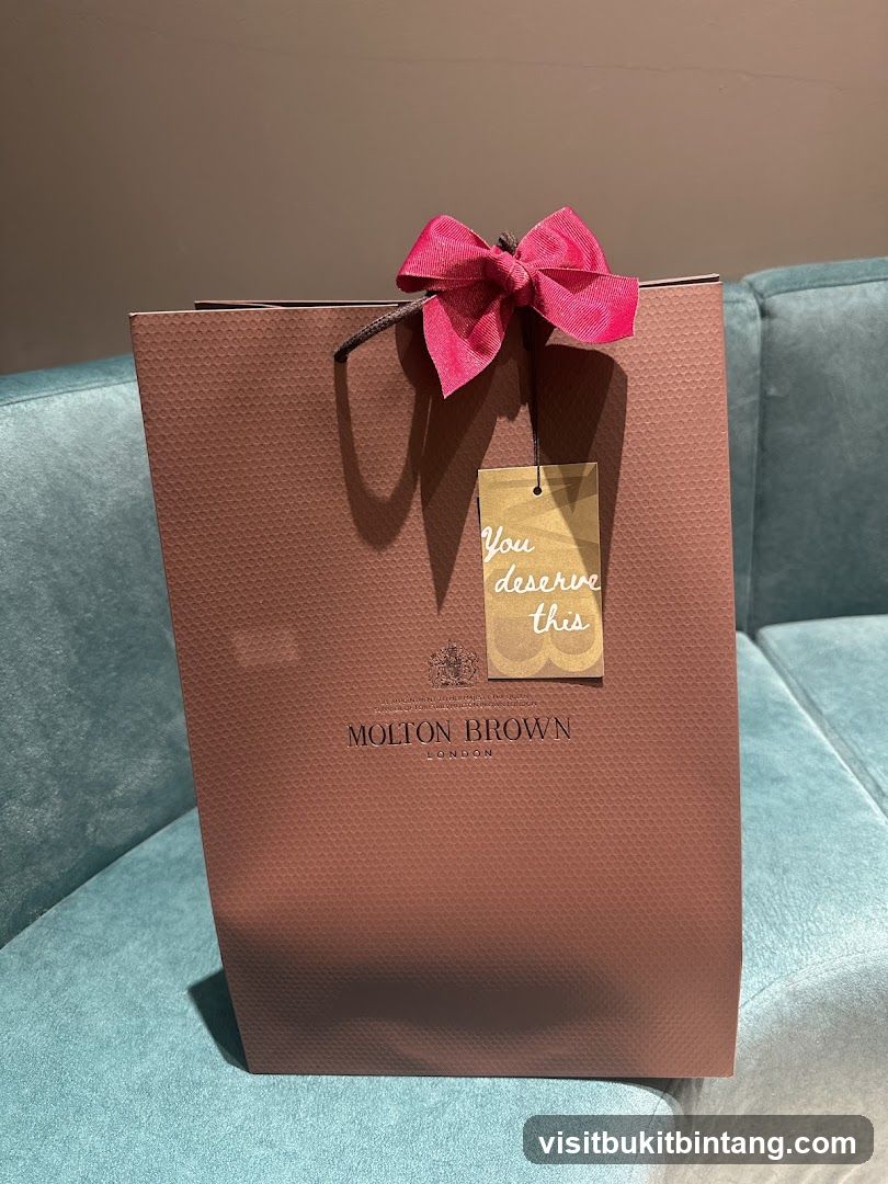 Molton Brown Gift Bag