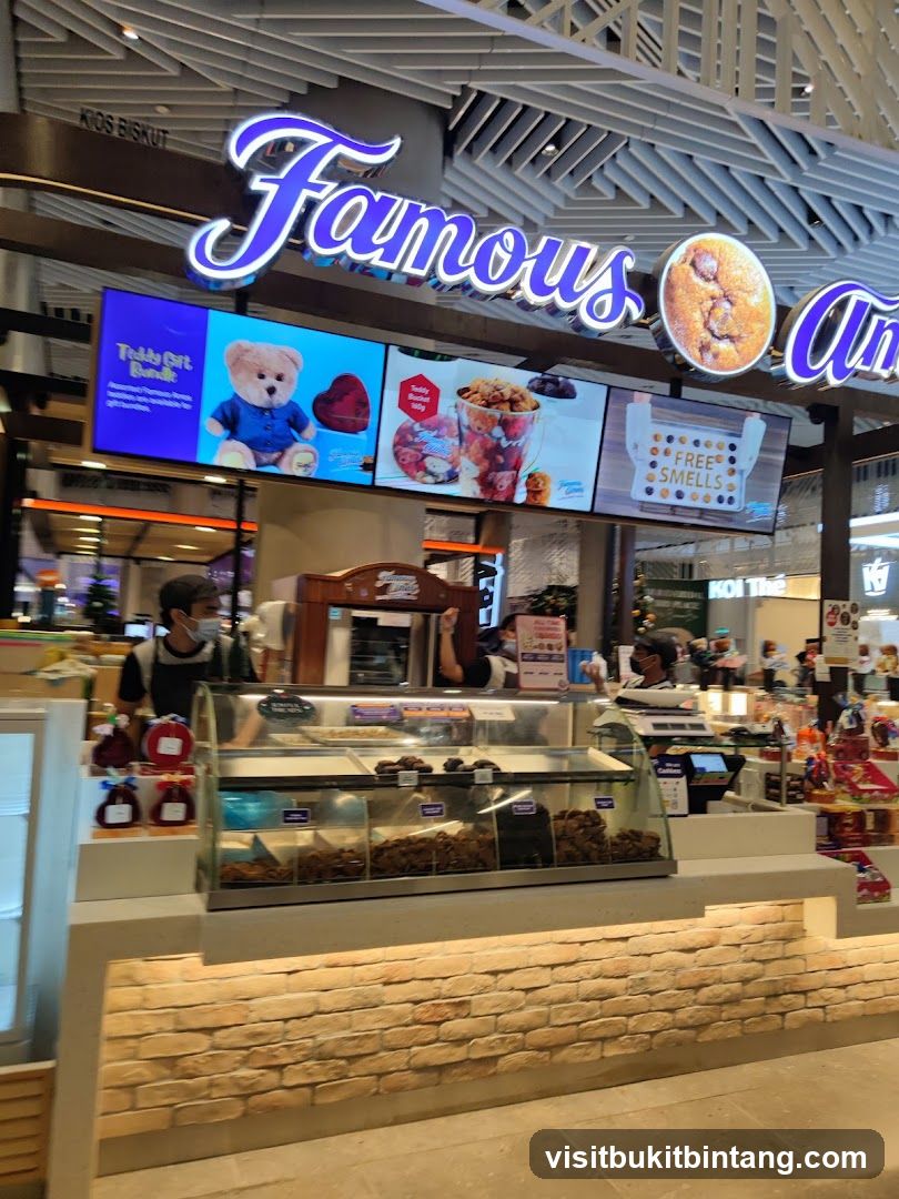 Famous Amos @ The Exchange TRX