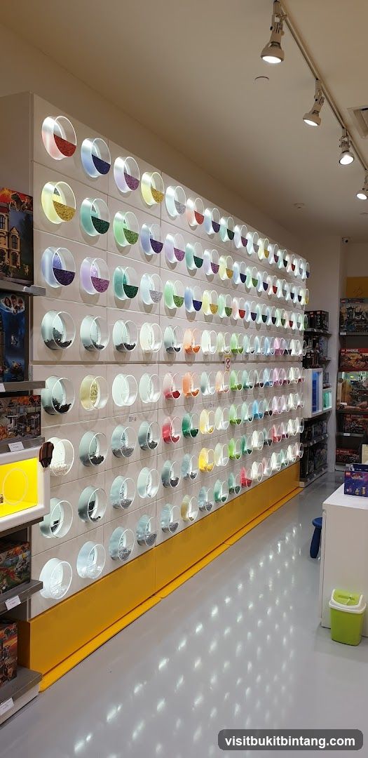 LEGO Certified Store Gurney Paragon Mall