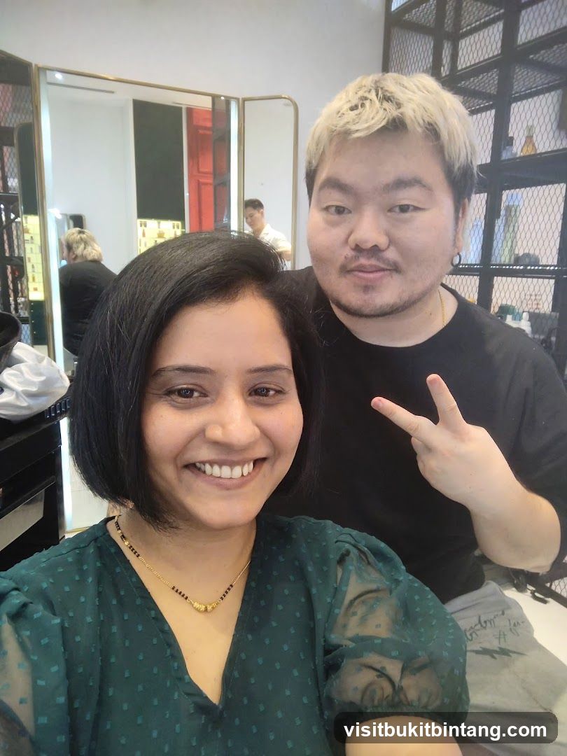 Hairdresser and Client
