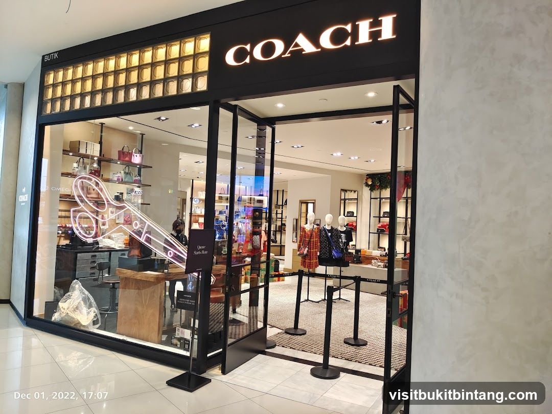 Coach Storefront