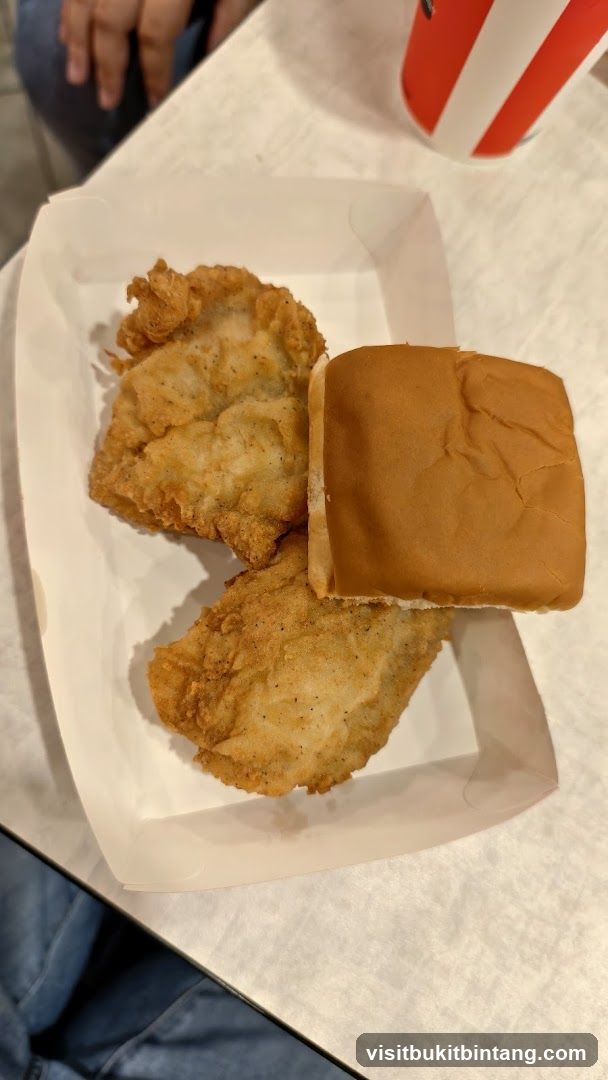 Fried Chicken and Bun