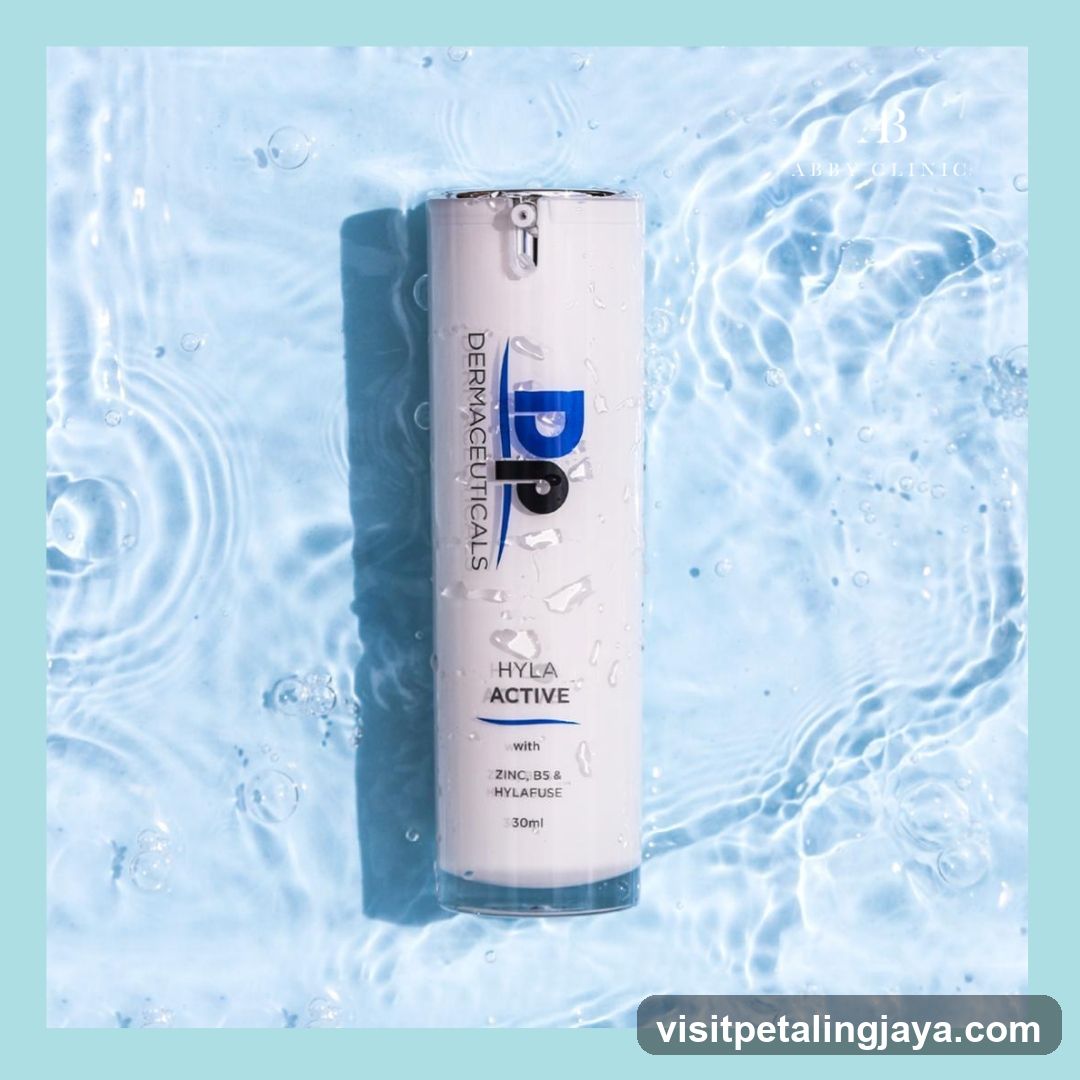 Dermaceuticals Hyla Active Bottle in Water