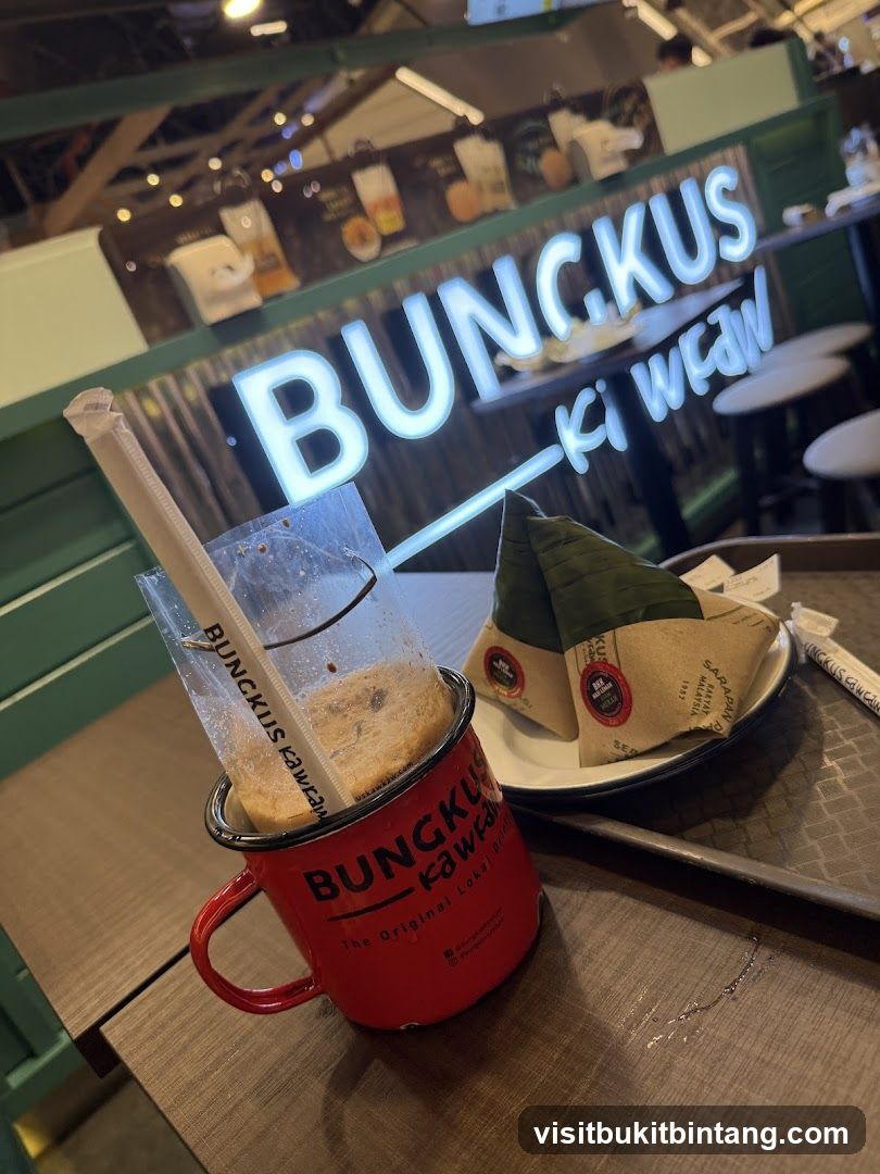 BUNGKUS kawram Food and Drink