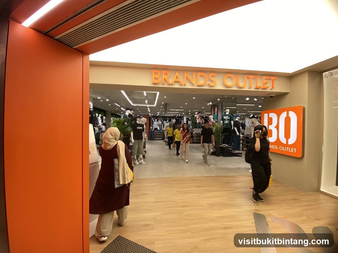 Brands Outlet Interior
