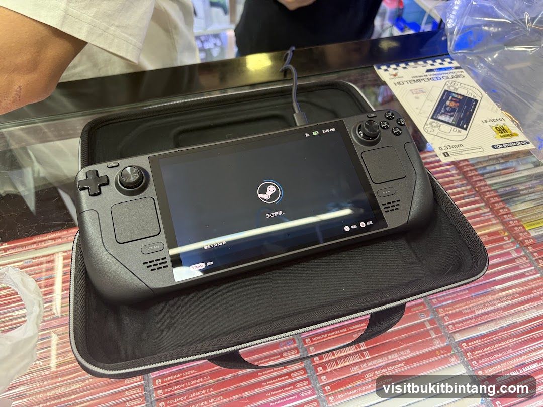 Steam Deck Gaming Device