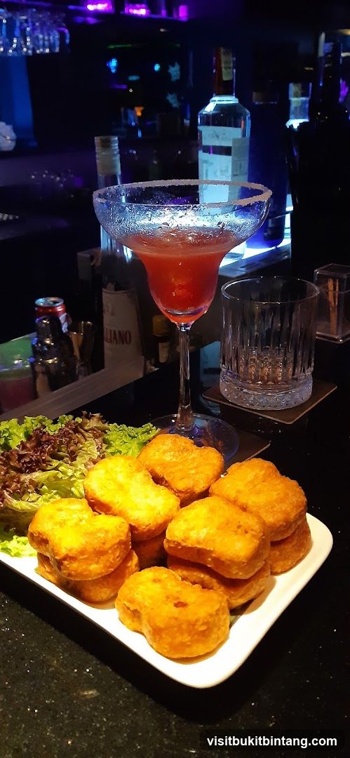 Chakravartty Pub