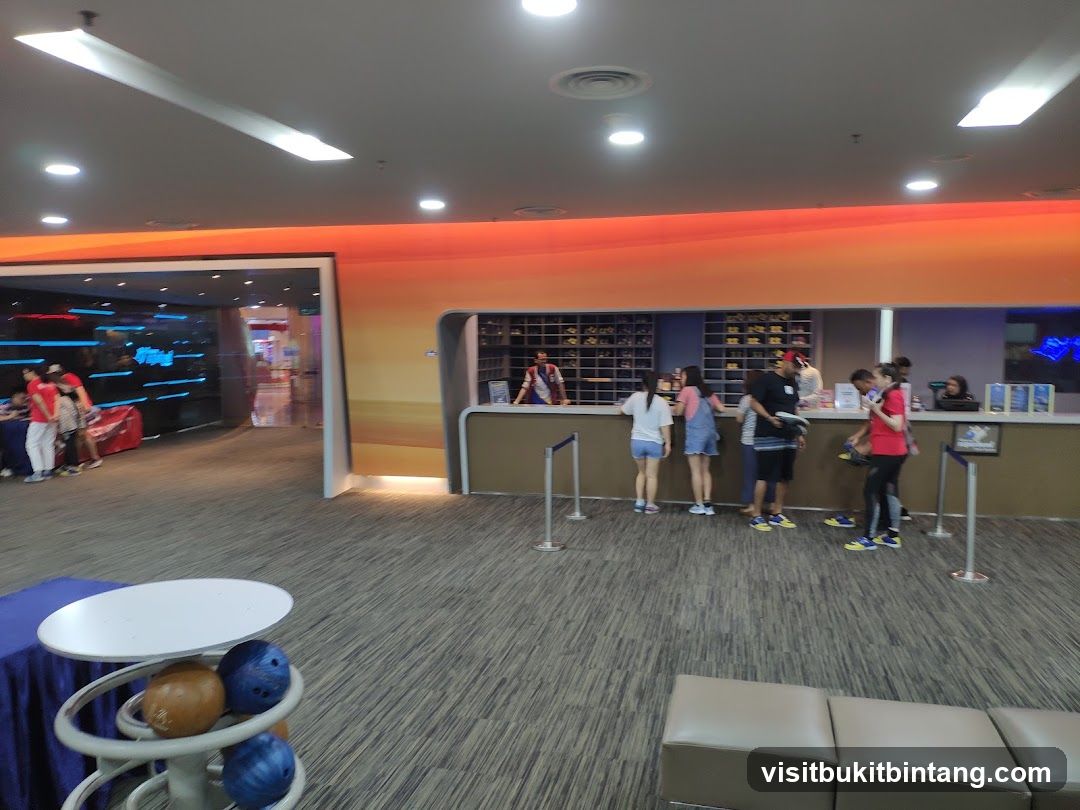 Bowling Alley Counter