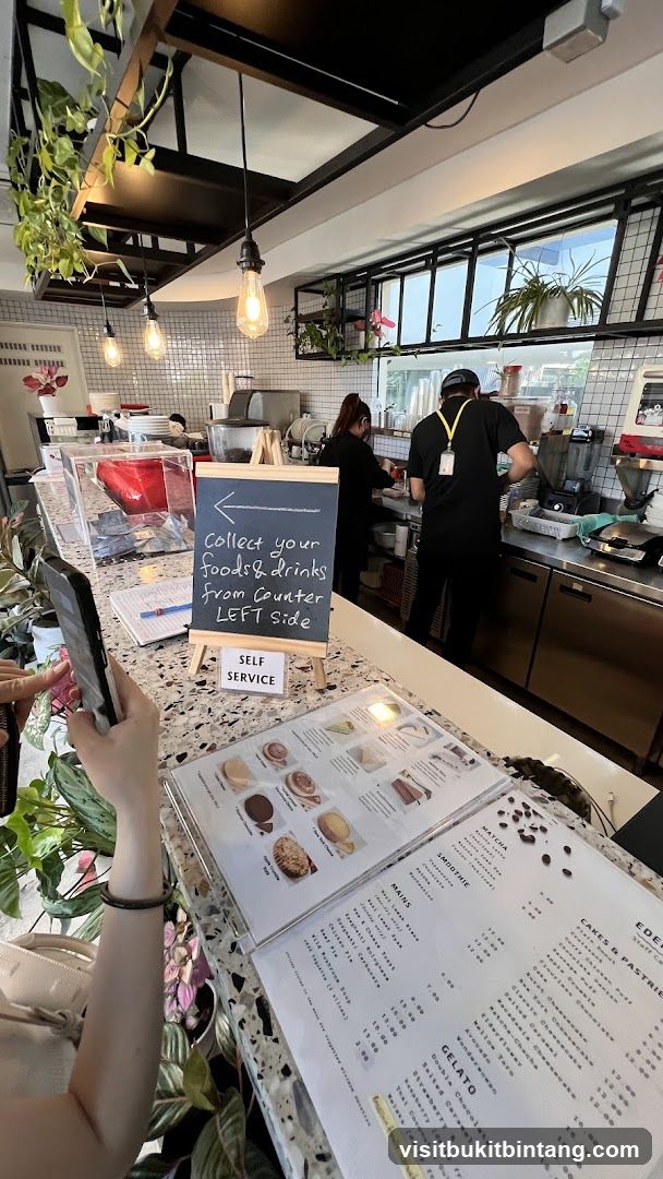 Cafe Counter