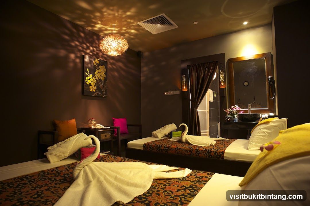 Spa Room with Massage Beds