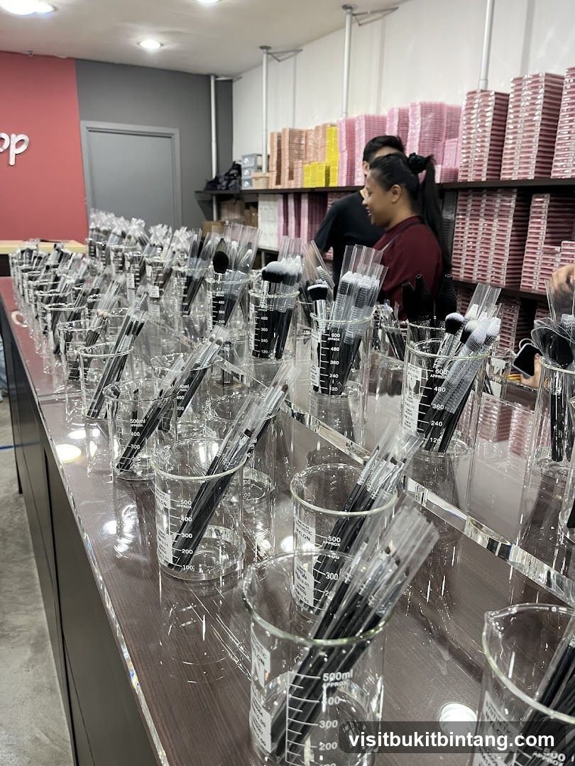 Makeup Brushes Display