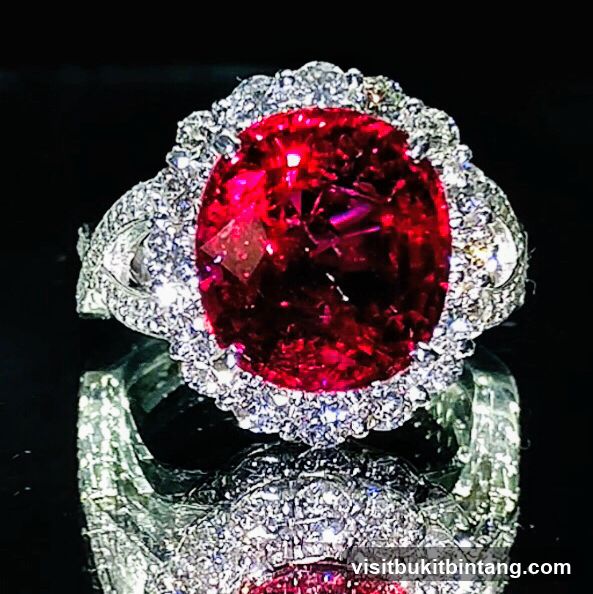 Diamond and Ruby Ring