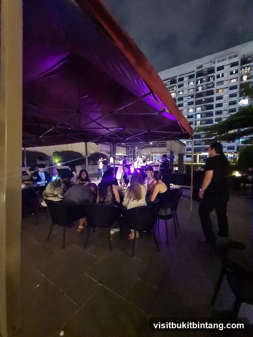 Belaire Bar @ JW Marriott