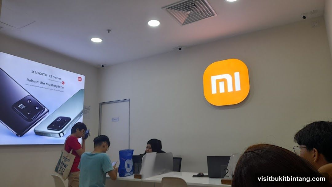 Xiaomi Store Interior