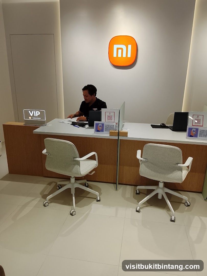Customer Service Desk