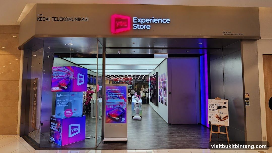 Yes Experience Store@Lot 10