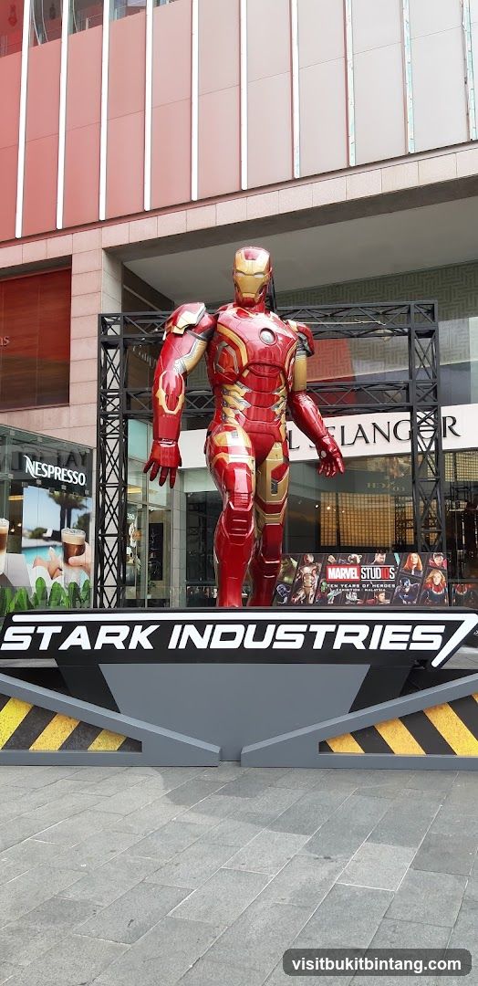 Iron Man Statue Display