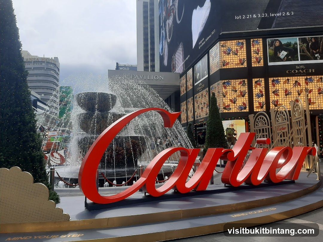 Cartier Signage and Fountain