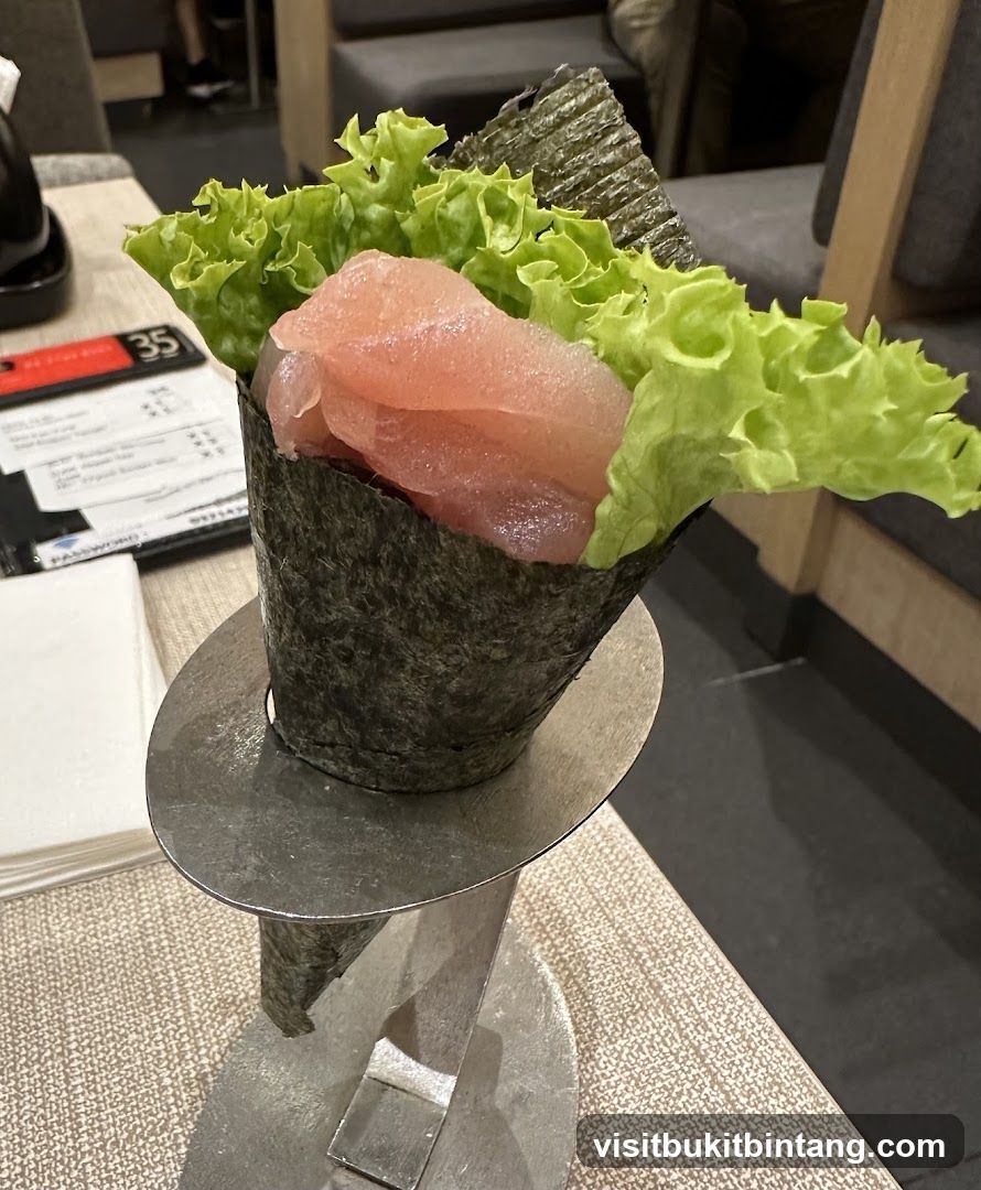 Tuna Hand Roll