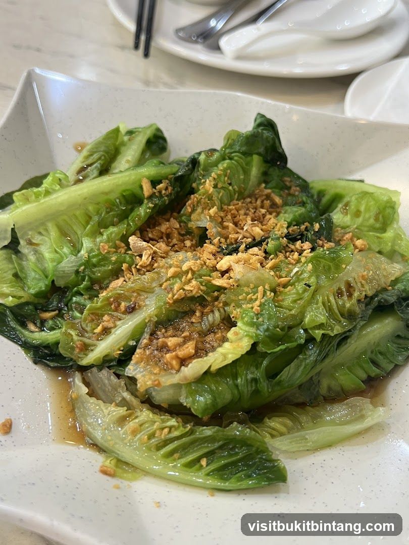 Stir-fried Lettuce with Garlic