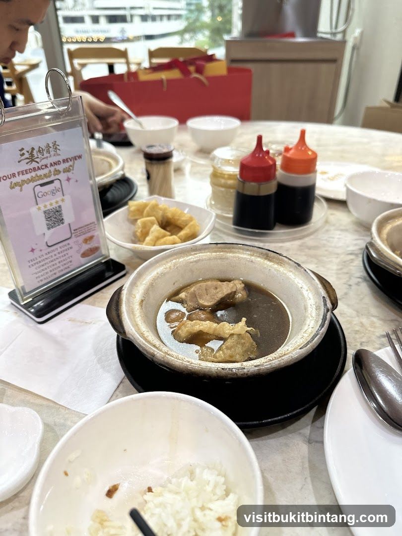 Restaurant Table Setting