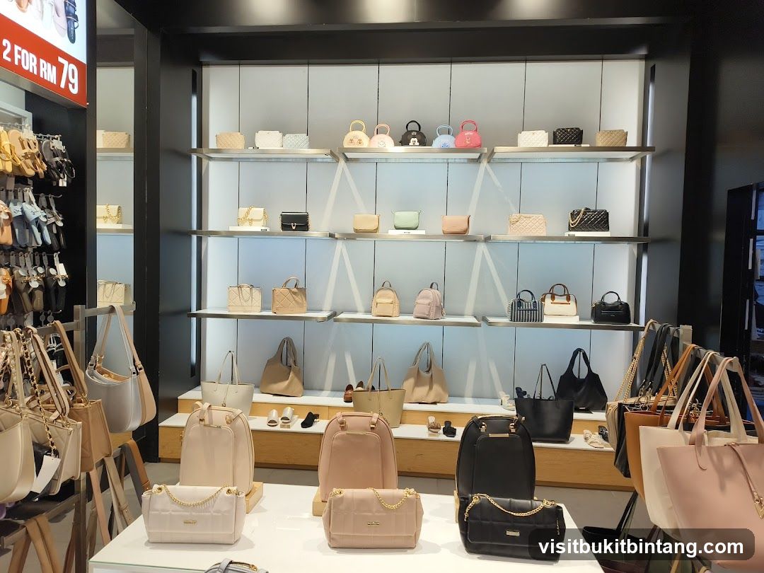 Handbag Display