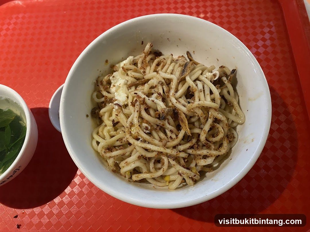 Noodles with Toppings