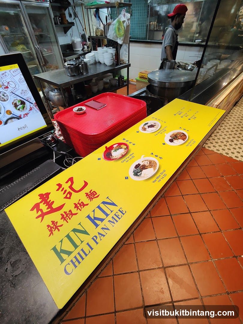 KIN KIN CHILI PAN MEE