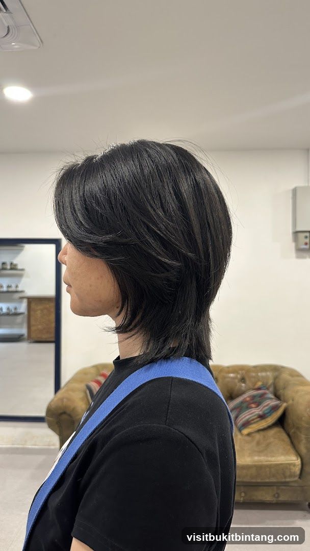Woman with layered haircut