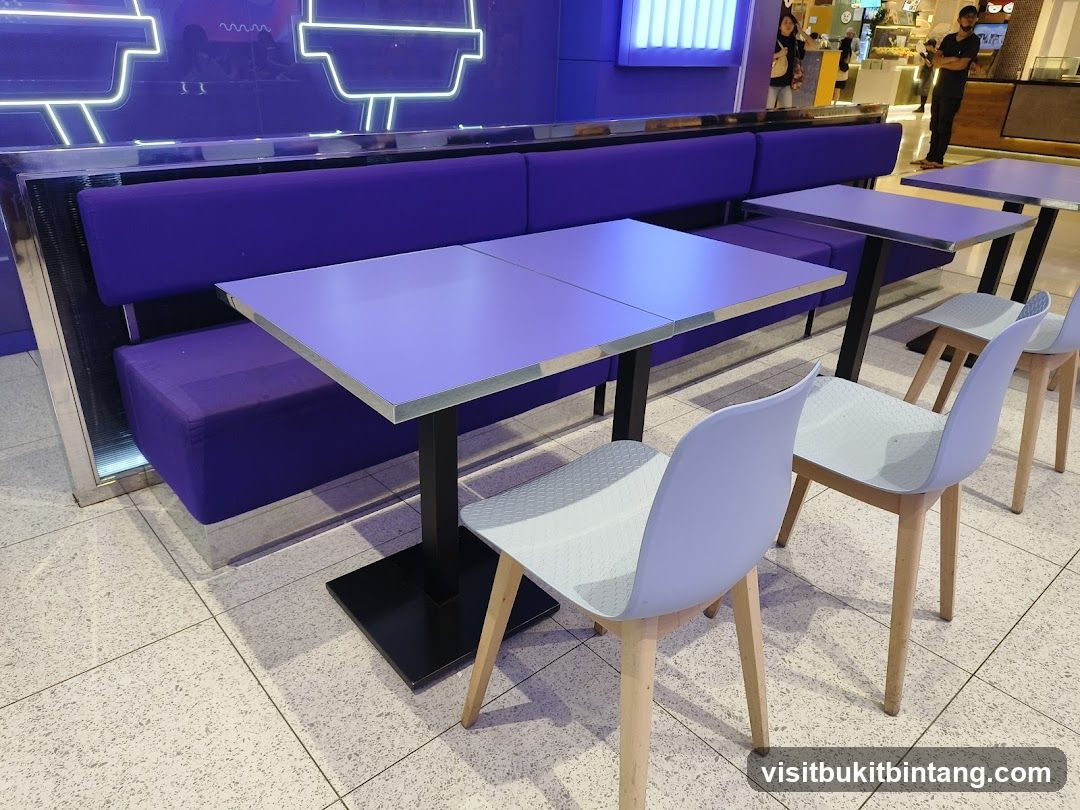Restaurant Seating Area