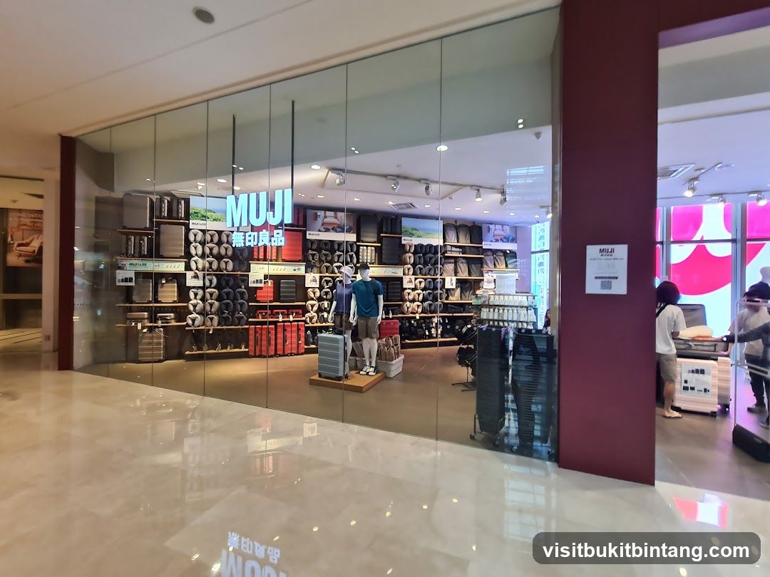 Muji 無印良品 • Pavilion Elite