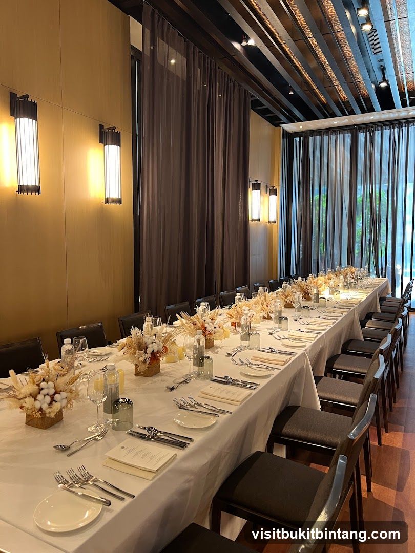 Elegant Dining Table Setup