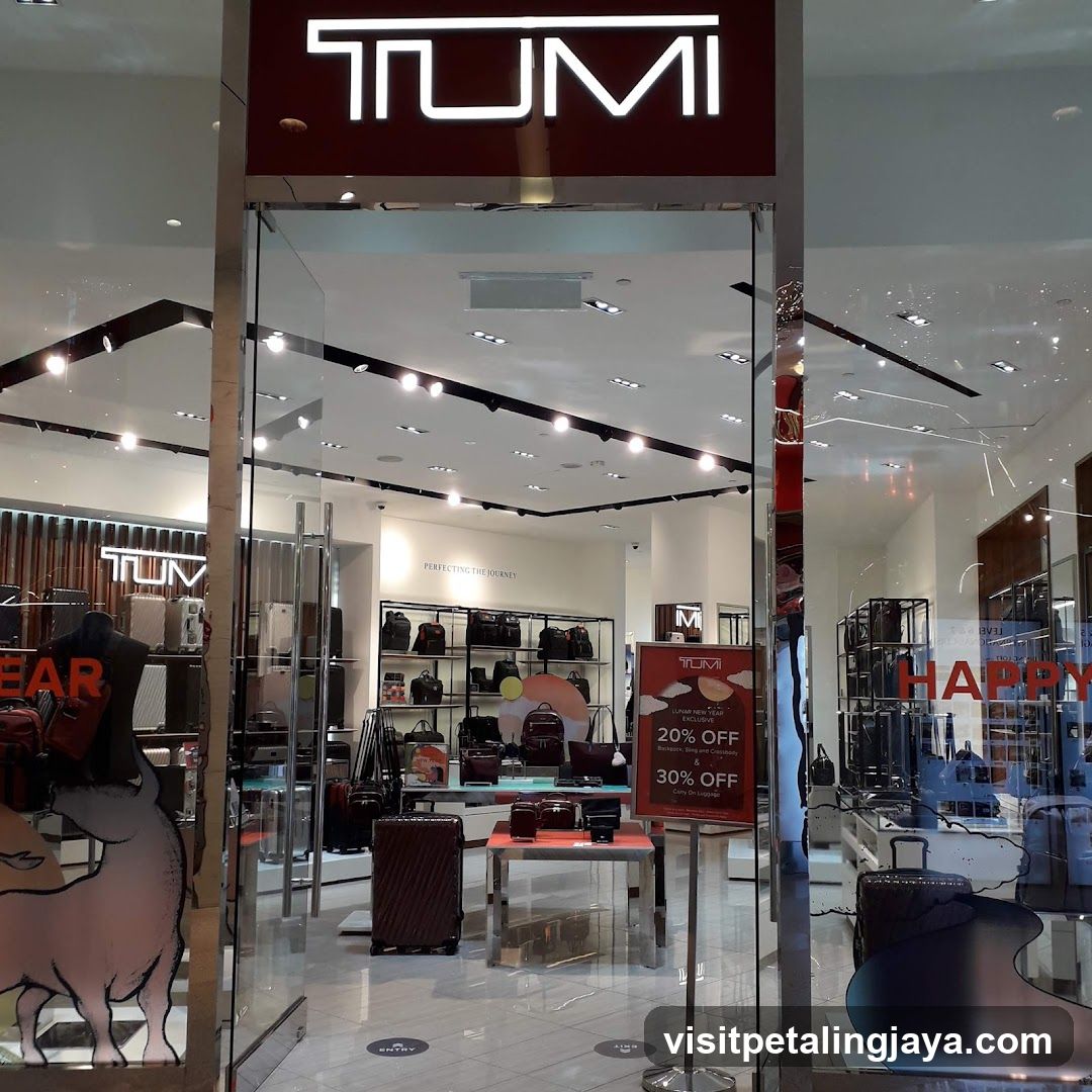 TUMI Pavilion Store