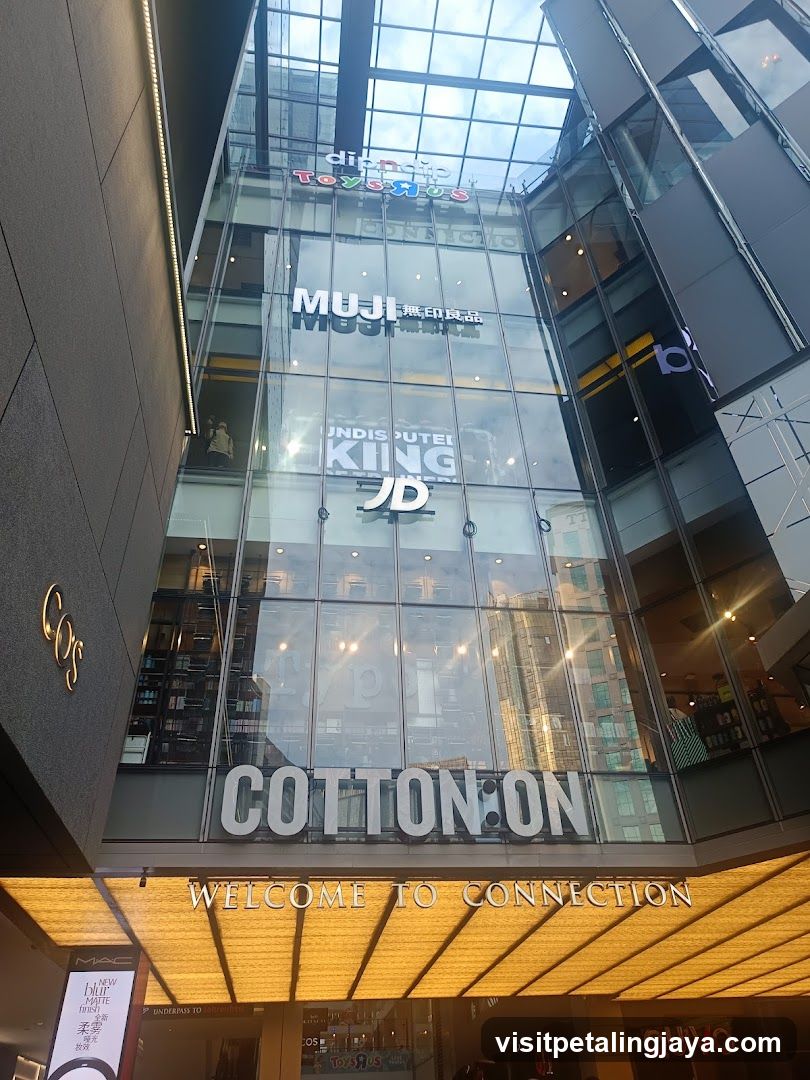Cotton On @ Pavilion Kuala Lumpur