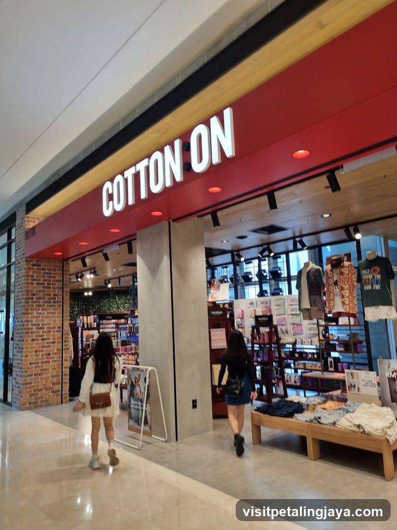 Cotton On @ Pavilion Kuala Lumpur