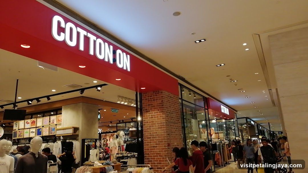 Cotton On Storefront