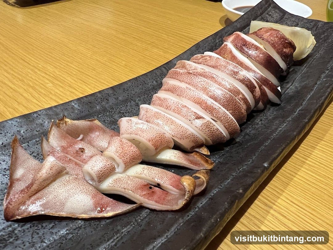 Sliced Squid Dish