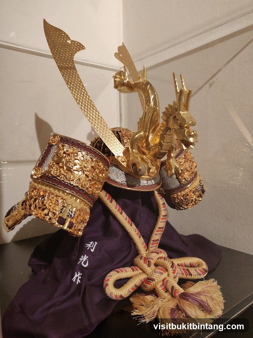 Golden Samurai Helmet with Dragon Decoration