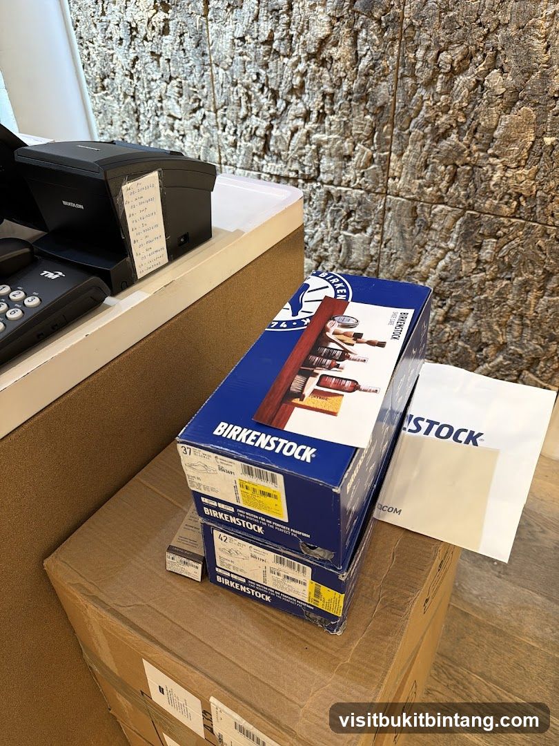 Birkenstock Boxes and Receipt
