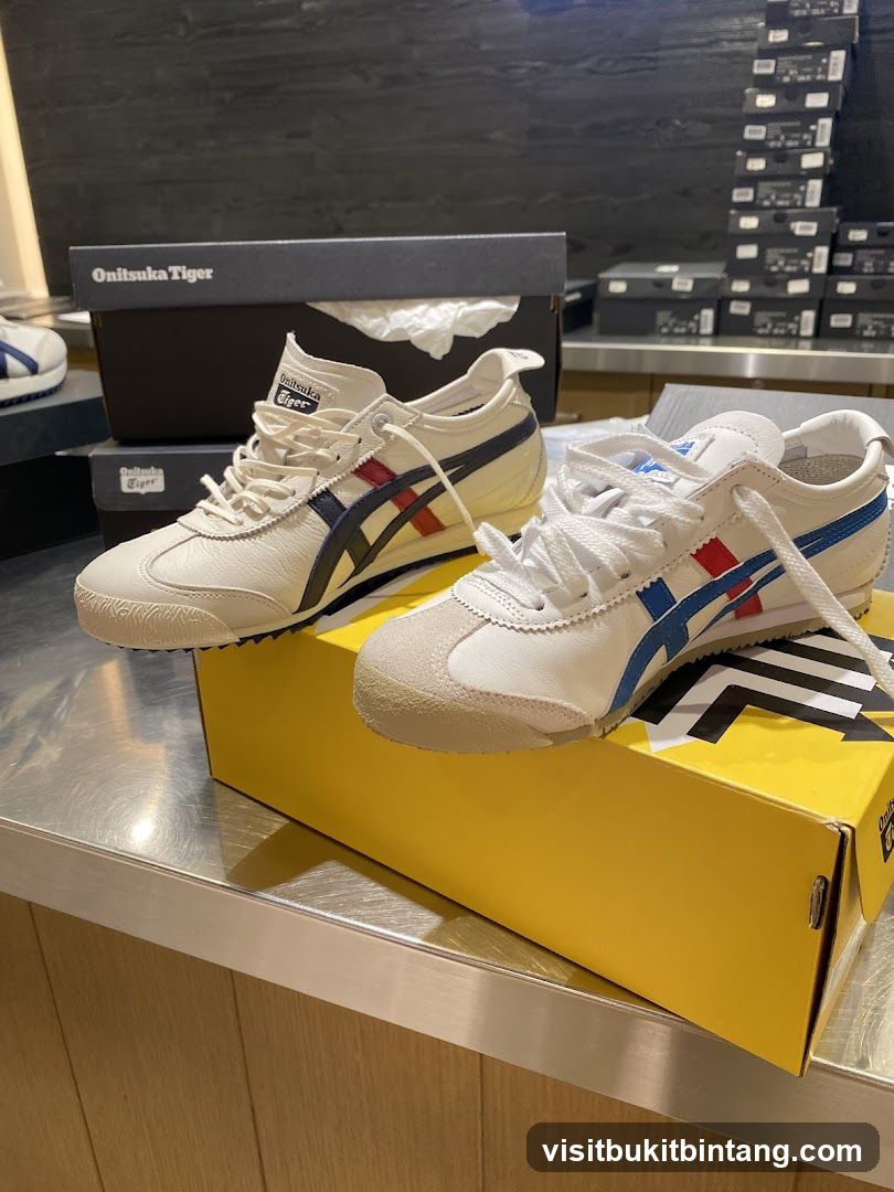 Onitsuka Tiger Sneakers