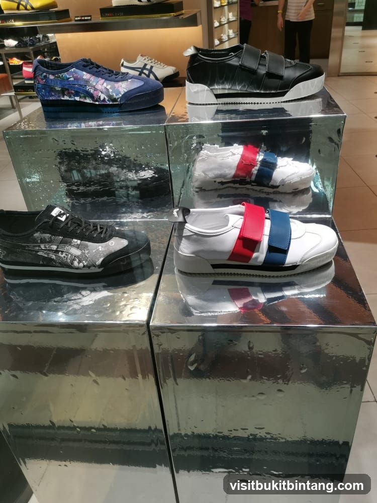 Sneaker Display