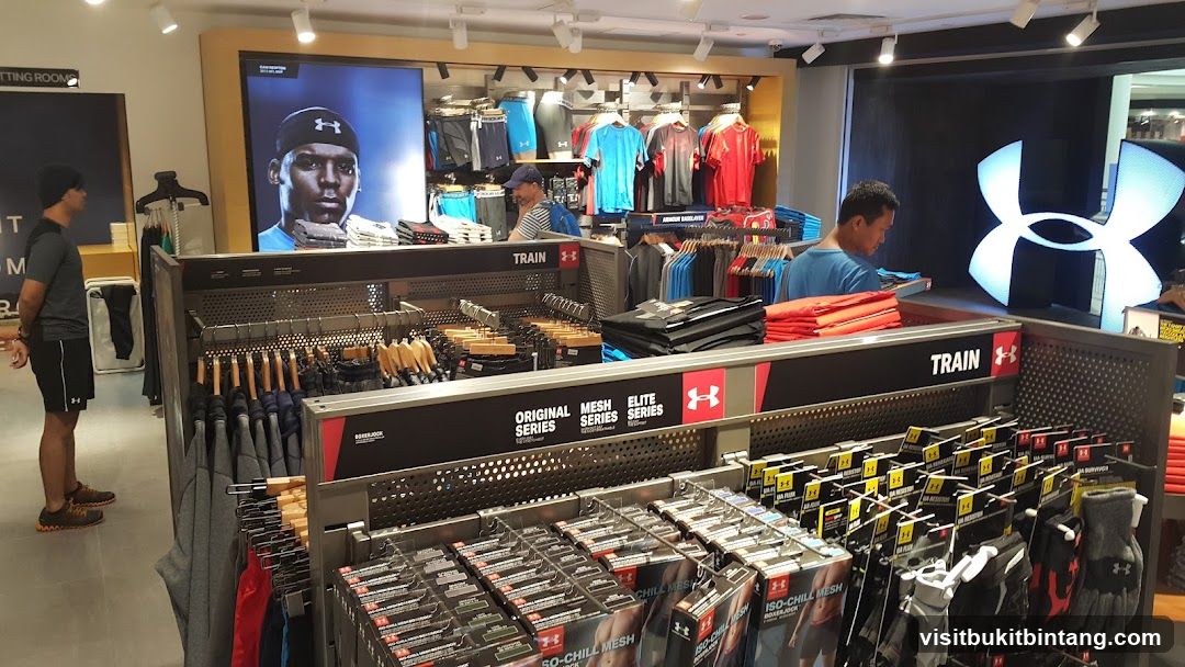 Under Armour Store Interior