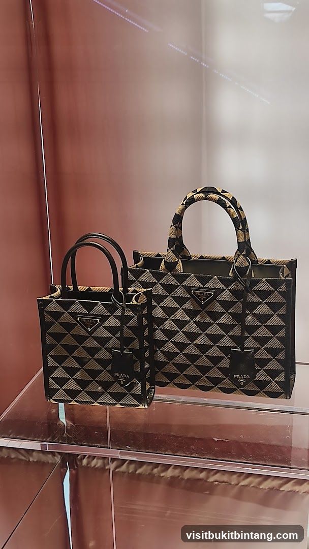Prada Tote Bags