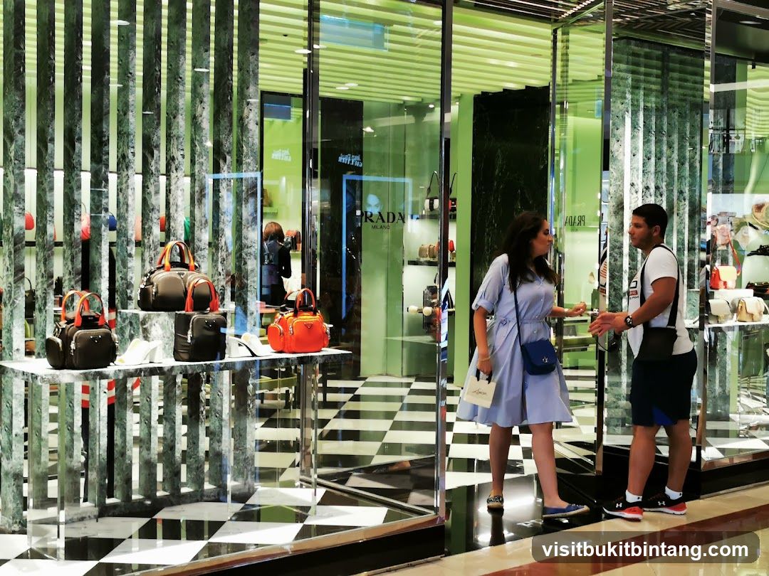 Prada Malaysia Kuala Lumpur Petronas Tower