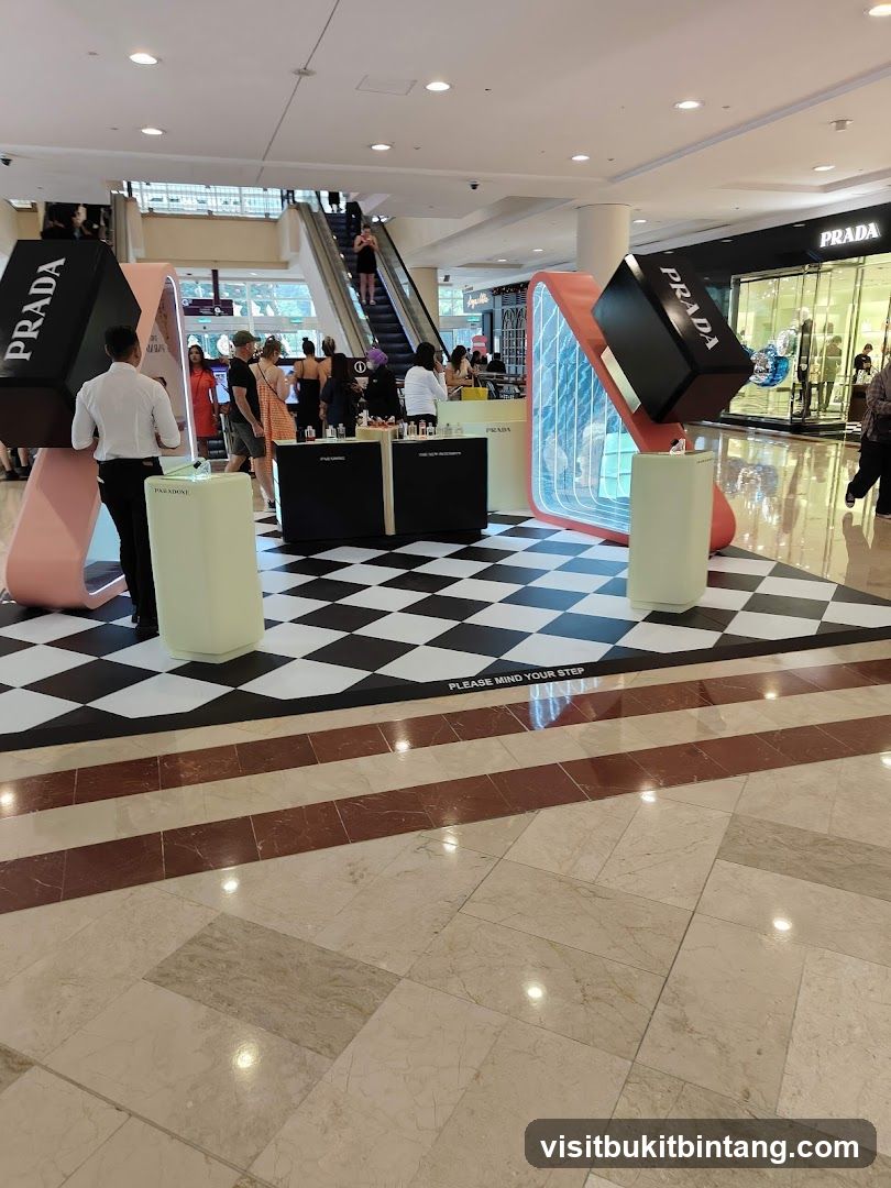 Prada Pop-Up Display
