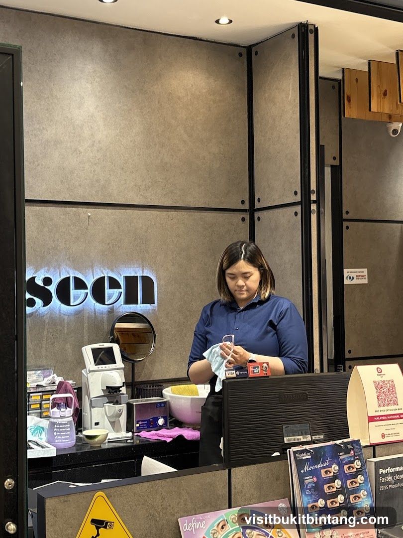 Optician's Counter