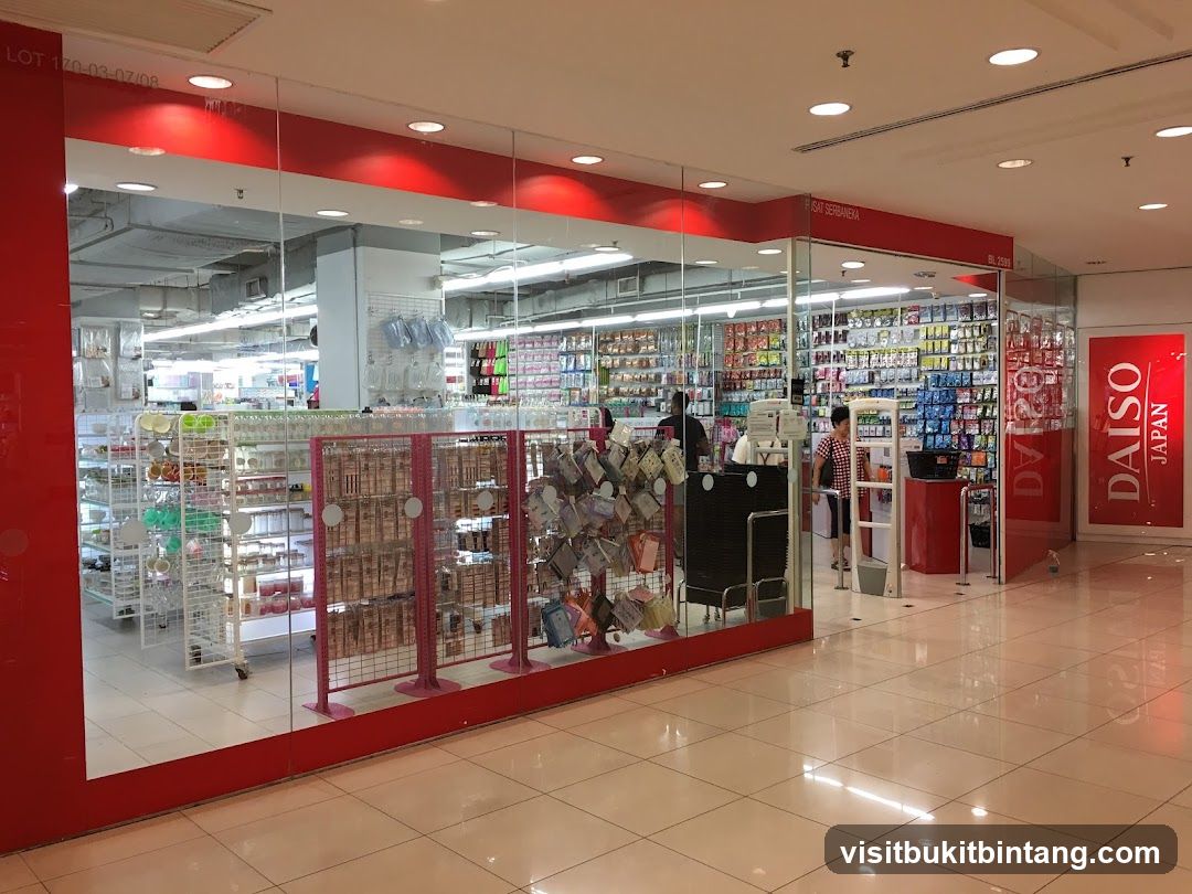DAISO Gurney Plaza (3rd floor)