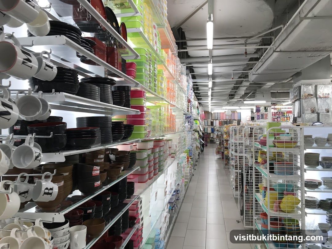 Kitchenware aisle in a store